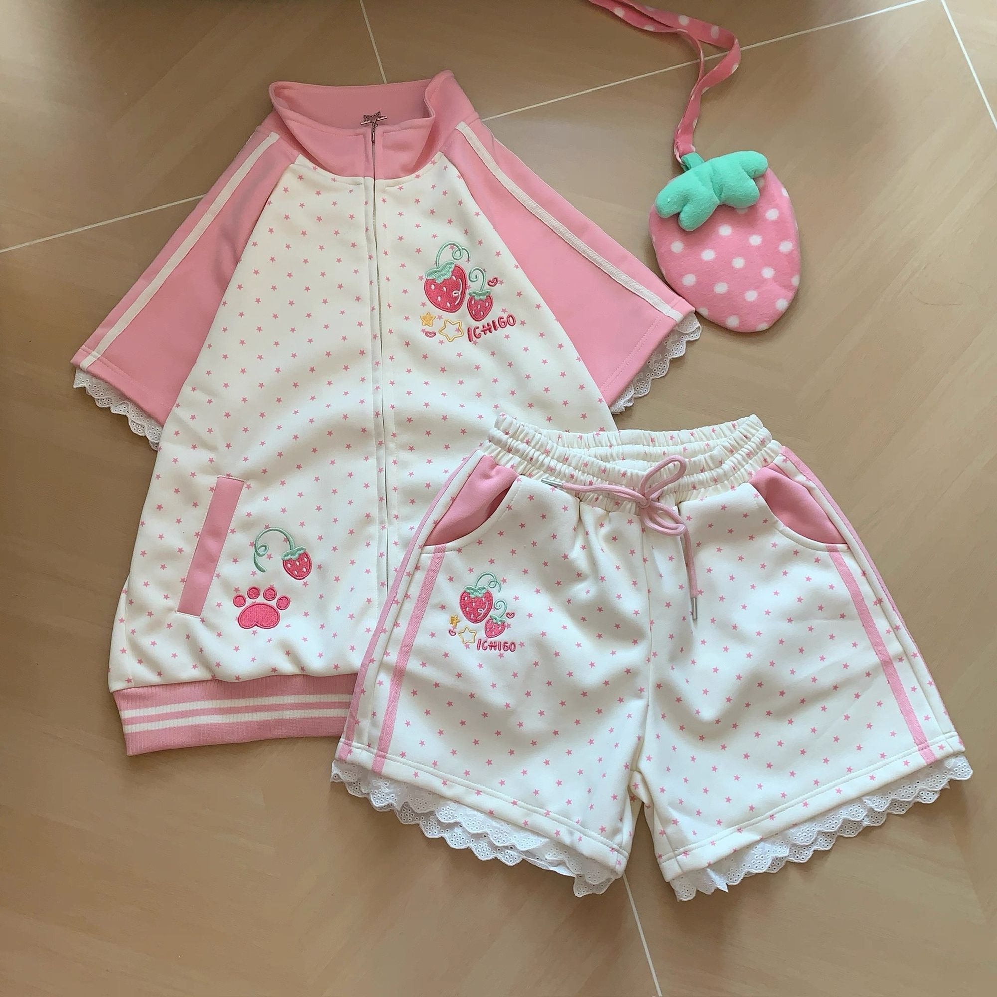 かわいいカジュアル衣装かわいいイチゴ刺繍レーススプライシング - Embellish Knit のレビューと価格